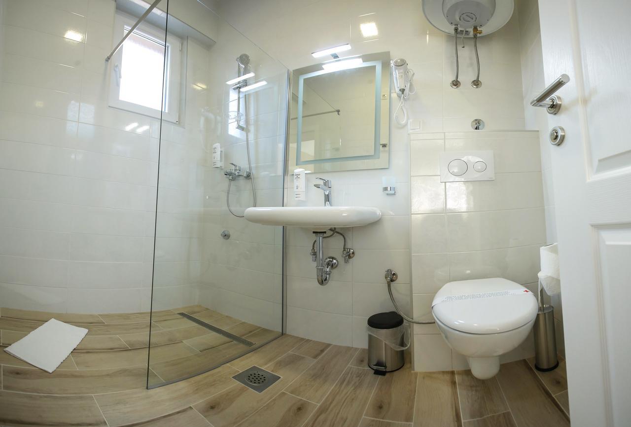 Villa Prestige Мостар Екстериор снимка