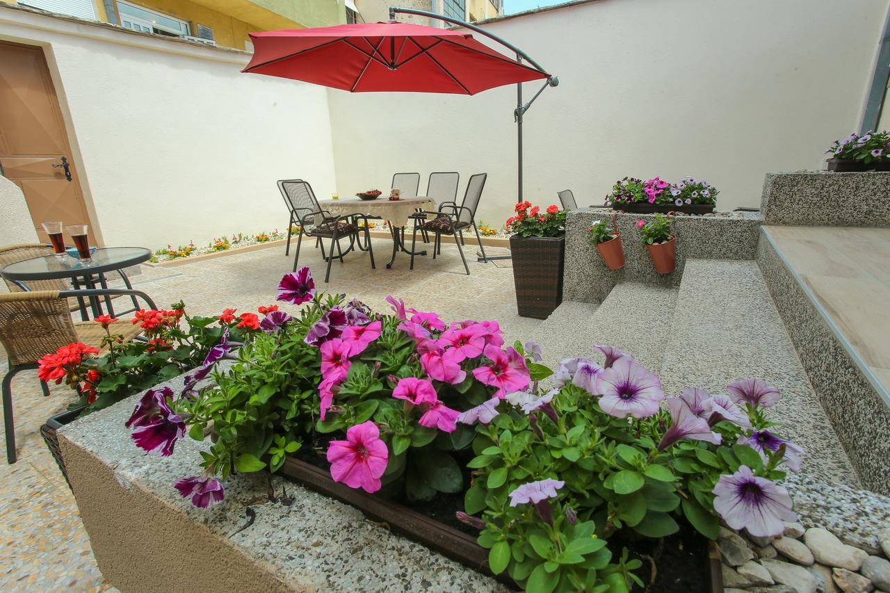 Villa Prestige Мостар Екстериор снимка