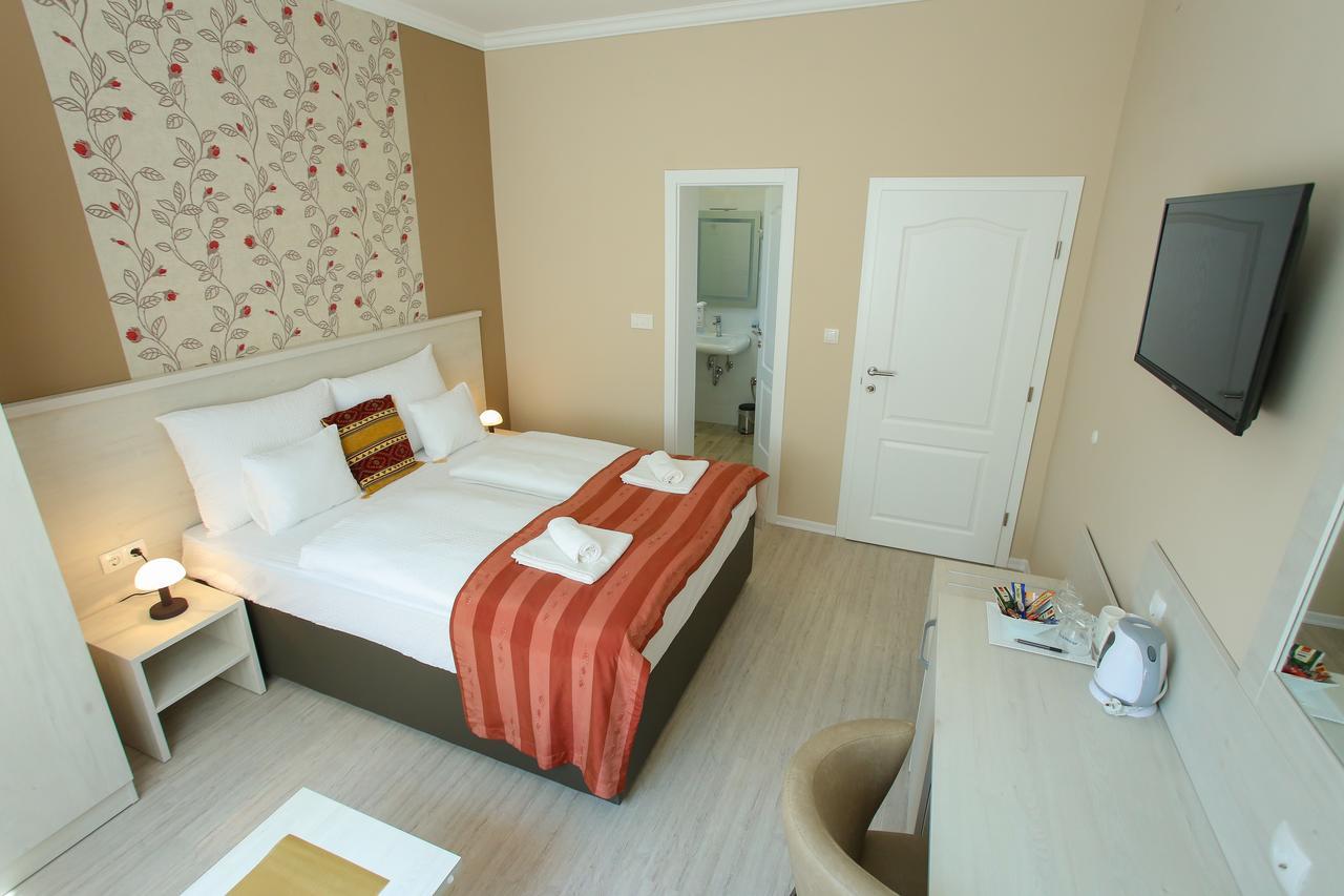 Villa Prestige Мостар Екстериор снимка